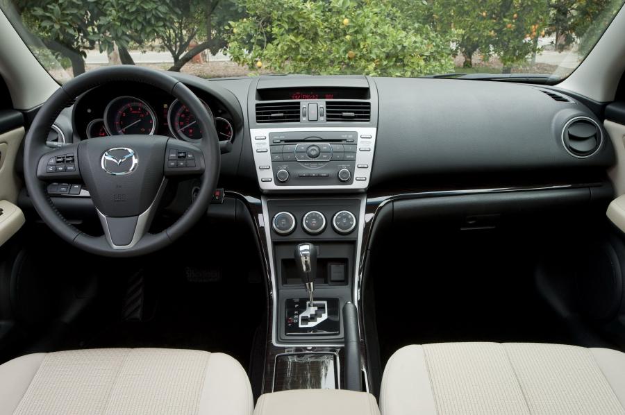  Mazda6 2009 года  (US) (фото 23 из 89)